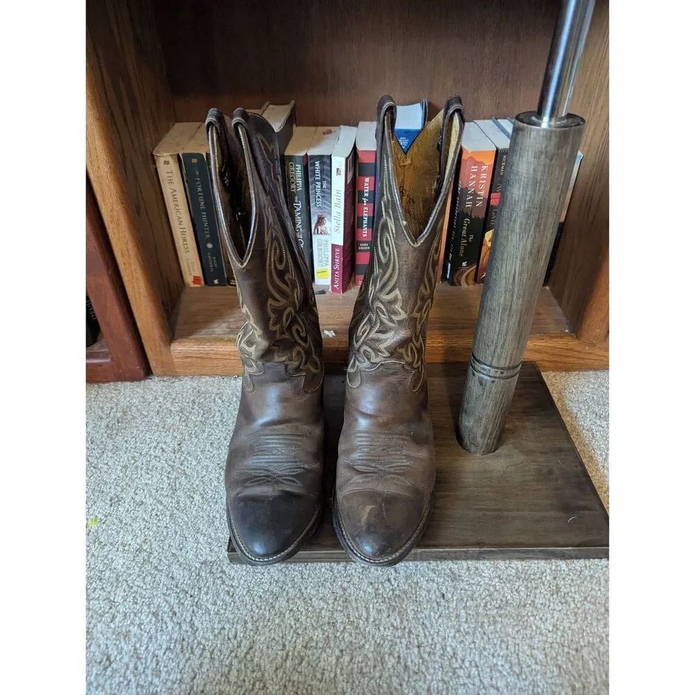 Justin Men’s Western Cowboy Boots Brown Leather Stitched Shaft Size 9 EE Wide